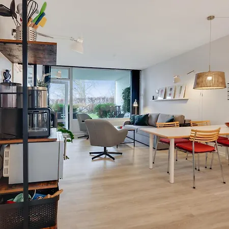 By The Sea - Linen And Towels Included Apartamento